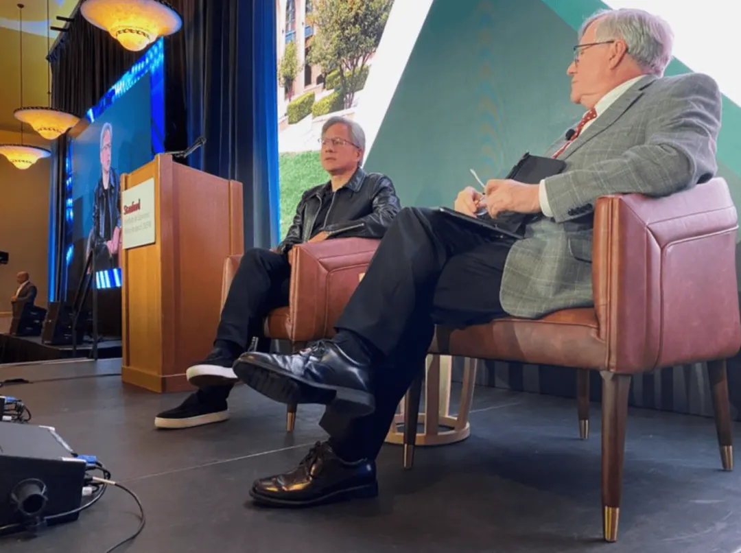 「人工智能」耗电=1.7万倍家庭用电？储能市场蓄势待发！