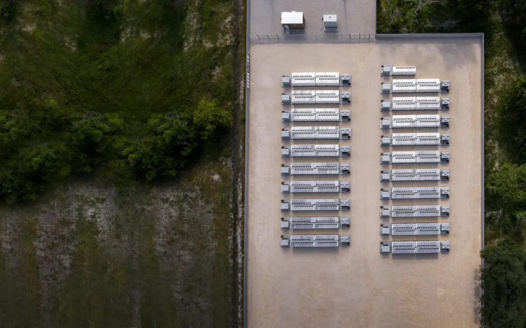 特斯拉十周年：：：上海储能超等工厂开工，，妄想年产1万台商用储能电池